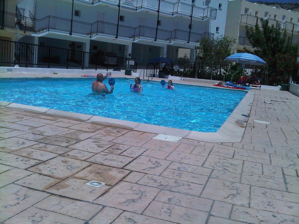 Peyia Pearl Apartment Bagian luar foto