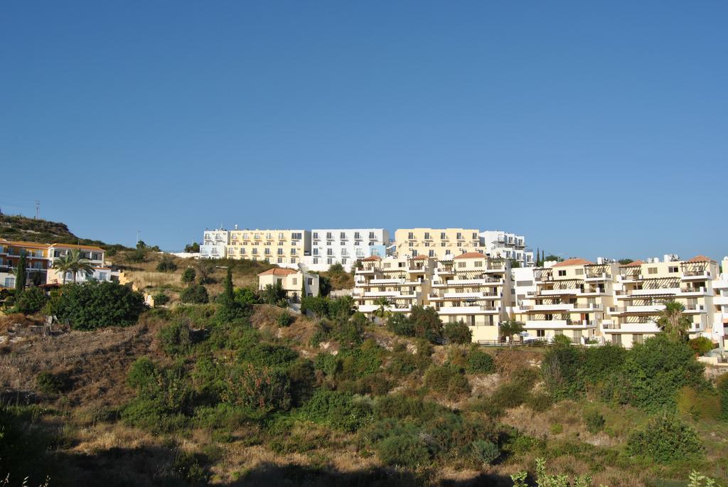 Peyia Pearl Apartment Bagian luar foto