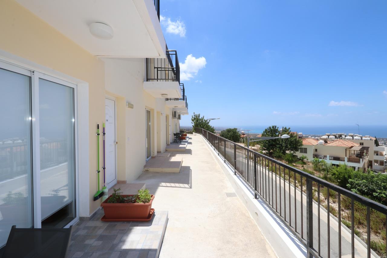 Peyia Pearl Apartment Bagian luar foto