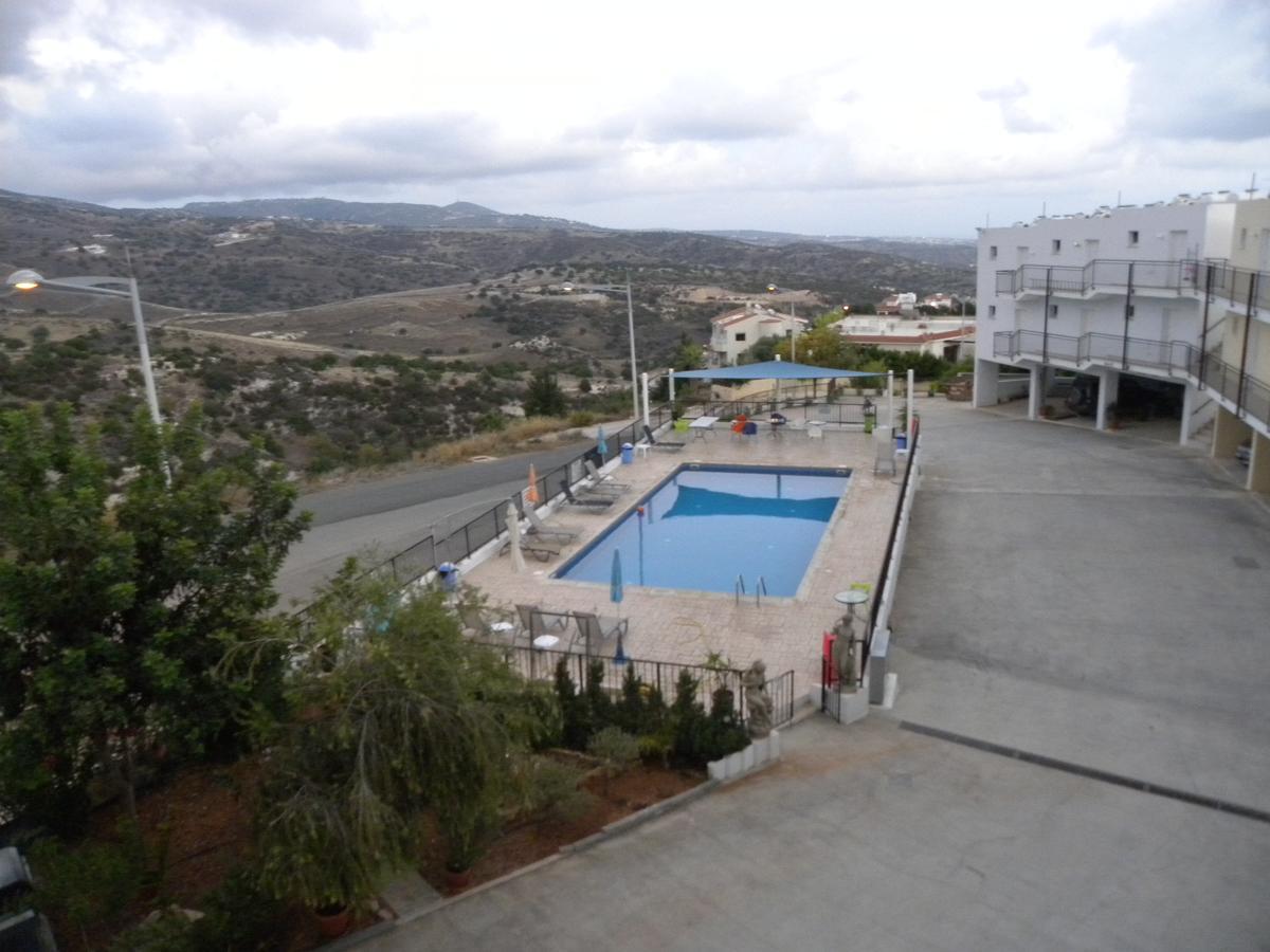 Peyia Pearl Apartment Bagian luar foto
